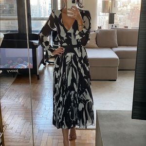 H&M black and white chiffon pleated wrap dress